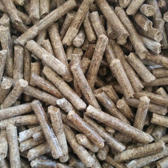9KLH-500顆粒壓制機，生物質(zhì)顆粒生產(chǎn)設(shè)備